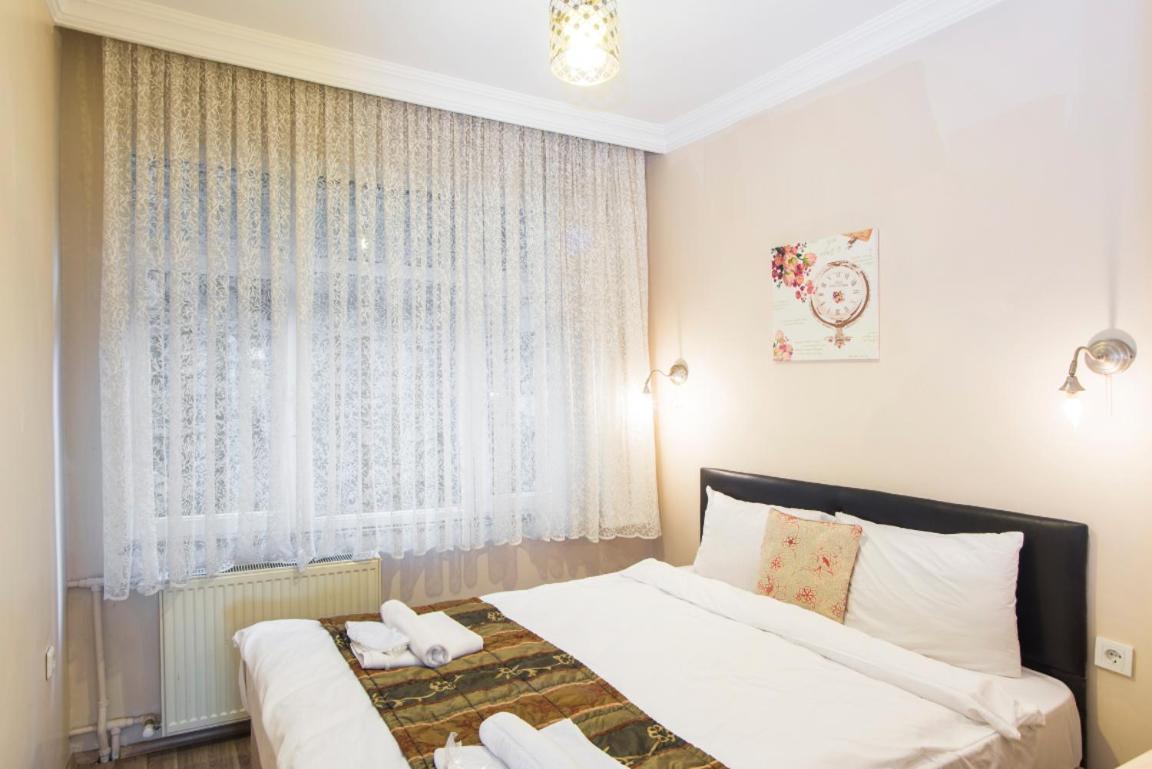 Divan Wooden Guesthouse อิสตันบูล ภายนอก รูปภาพ