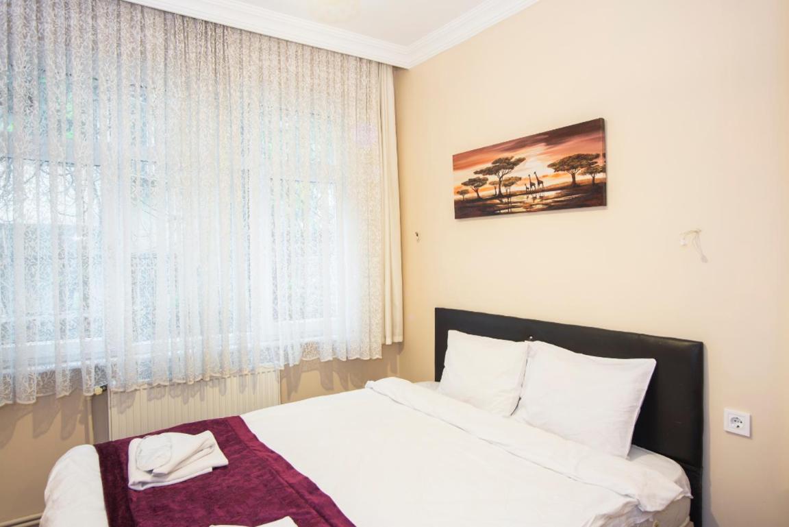 Divan Wooden Guesthouse อิสตันบูล ภายนอก รูปภาพ